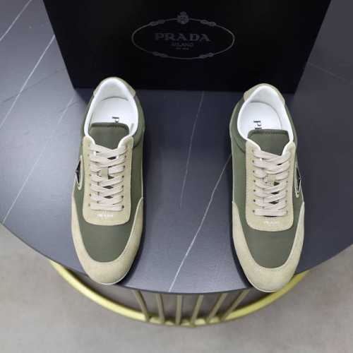 品牌：普拉达prada 标准码：38–44 45可订做 等级：官网同款 材料：原版面料 舒适透气内里 轻便耐磨大底 款式类别：男士时尚休闲鞋靴 跑步 运动鞋 尊