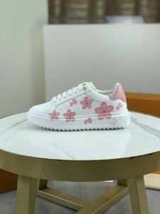 工厂p价p 实价 顶级版本 Louis Vui Tton Ss25 New Arrival～情侣款 L家经典厚底运动鞋2025秋冬新版面 本款Time Out