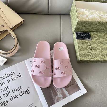 出厂： Gucci 古驰2025顶级专柜 初夏情侣新款 官网上新 独家首发 Gucci 古驰 25S 初夏情侣拖 古驰拖鞋 古驰情侣穿搭 Gucci拖鞋 Guc - 点击图像关闭