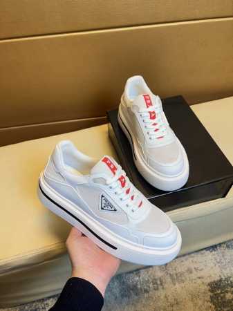 PRADA 经典原单版本 普拉达：顶级代购男士最新专柜同步发售，意大利进口优质原版：品牌丝绸小牛皮 鞋身高周波品牌logo 品牌高丝光帆布布匹 鞋舌丝印品牌lo - 点击图像关闭