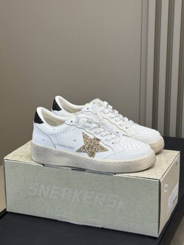 ggdb全新系列Truestar 果然美貌最近的心头爱 Miu系的鞋带，让你模仿没让你超越、比Miu更Miu的气质就是了！小羊皮材质的，很软，比老款舒服多了！S