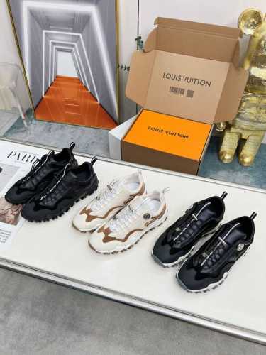 工厂P价 女装女鞋 运动原单本款男女款 Lv Rush 运动鞋取材 Monogram 压纹牛皮革等混合材质，瞩目亮相路易威登 柔韧波浪形外底巧妙呼应海洋主题，混