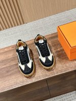 400 男码+10 # 爱马仕新款情侣阿甘德训鞋 小白鞋 镂孔柔软小牛皮运动鞋，配有鞋底，饰有经典Medor铆钉，打造舒适休闲风格。随意搭配 上脚非常轻便舒运动
