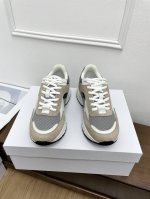 470顶级版本Celine Runner 思琳Cr-03休闲运动鞋 购入原版1比1开发，鞋舌和鞋后帮饰有Celine标志运动鞋侧面凹印 Cr-03字样鞋后帮和侧