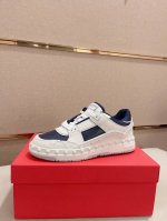 工厂价 Valentl华伦天奴 顶尖工艺 华伦天奴，时尚休闲运动款，多元素拼色！纯正高品质可1：1比较！面料：原版小牛皮 再生尼龙！内里：小羊皮附垫！质感、舒适