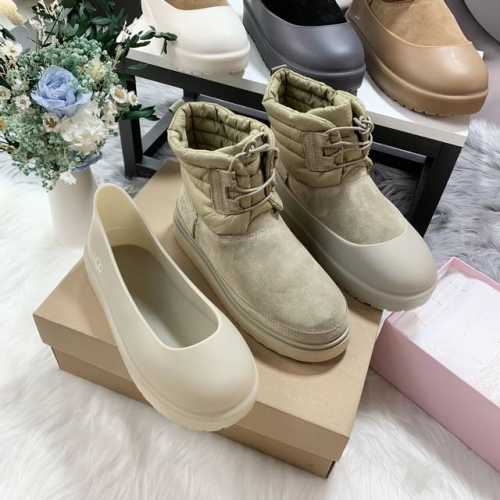男40UGG-1120849防水系带羽绒两穿情侣雪地靴 胶套80 羽绒靴筒设计，保暖好入脚，设计感拉满。尼龙设计，抗撕裂尼龙鞋面拼接，潮流满分。搭配鞋套防滑防脏