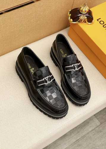 原单 Louis Vuitton 路易威登 新款～时尚商务正装男鞋原单品质，高端精品细节精致考究，采用进口意大利头层原版开边珠小牛皮鞋面舒适的水染牛皮内里原版大