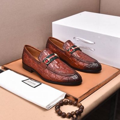 调工厂P价 男装男鞋 运动原单 原版 水染牛里 古驰Gucci 官网款正装鞋 意大利進口牛皮顶级进口水染牛皮内里精细手工制作 原版底，实物拍摄實物更好看 标准码