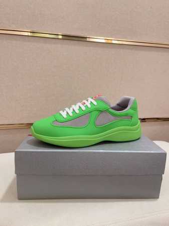 工厂价: 普拉达 Prada 新款男士休闲运动鞋，高端品质 Tw定制pvc胶料面双层透气网布 鞋垫是小牛皮 冲孔设计 透气舒适 原厂真空pu吸塑大底 轻质柔软 - 点击图像关闭
