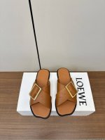 LOEWE罗意威25ss早春新品网红时尚拖鞋 全网最快购入原版开发，穿几年不过时的，超级经典系列，网红最热爱的打卡神鞋，最快出货，独家原版一比一开模，所有材料，