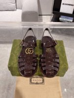 情侣款Gucci 25Ss 春夏最新款 双G果冻凉鞋 专柜购买原版 正品一比一开发 所有细节 材料 全部跟你在专柜买到的都一样 欢迎细节对比 码数:37 44