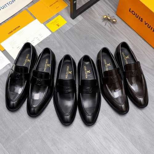 调工厂价 男装男鞋 运动原单商品商标：LOUIS VUITTON 路易威登 商务套脚皮鞋正码码数: 39-44商品材料：精选 优质漆光牛皮鞋面 牛皮内里 原版大