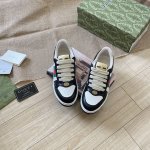 出厂： Gucci 古驰2025顶级专柜 代购系列 官网上新 全球同步 古驰顶级情侣脏脏鞋 情侣鞋 古驰情侣 Gucci鞋控 小红书热搜常客 情侣穿搭Oot D