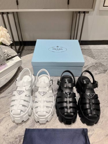 普家经典款凉鞋 35-39 34 40 41定制不退换