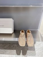 christophere Sber 25S 顶级代购版本 小众高颜值 绝美顶珠鞋 外网超级火的小众品牌小鞋子 来自 Christopher Esber 的水钻网