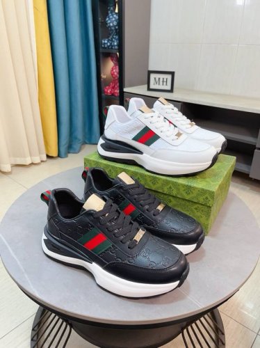 gucci 古奇新款系带休闲男鞋抢先上市，材料做工完胜市场所有版本 最高品质出货头层牛皮配进口原版穿孔材料真皮内里，私模软质大底，上脚舒适度高、进口专用材料凸显