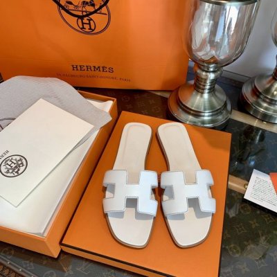 代购级 * 爱马士春夏经典H拖鞋 大厂顶级代购品质 代购品质！出入无压力～爱马士永恒不变的H拖～从来不会过时～无拘无束～干净简约大气！越看越好看！很经典！很经典