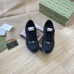 出厂： Gucci 古驰2025顶级专柜 代购系列 官网上新 全球同步 古驰顶级情侣脏脏鞋 情侣鞋 古驰情侣 Gucci鞋控 小红书热搜常客 情侣穿搭Oot D