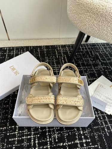 代购级Dior 迪奥夏季爆款魔术贴一字带编织平底凉鞋 Go原版复刻 高端定制 超耐看超百搭款 上脚非常舒适 超好穿 比香奶奶款还香 鞋面：原版开模布料 五金：原