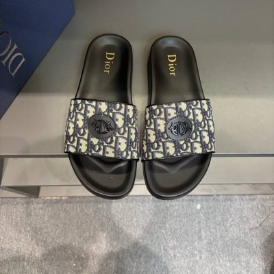 码数38-45 Dior迪奥 最新款H-Town 系列 Oblique 厚底 拖鞋 凉鞋 原版购入开发 做货 这款 Dior H-Town 凉鞋致敬运动风格经典