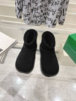 bottega venet* 2024｜ 秋冬新品雪地靴 BV雪地靴冬季鞋柜必备单品 皮毛一体毛绒绒 超保暖 轻便舒适 时髦感极强 size：35-40