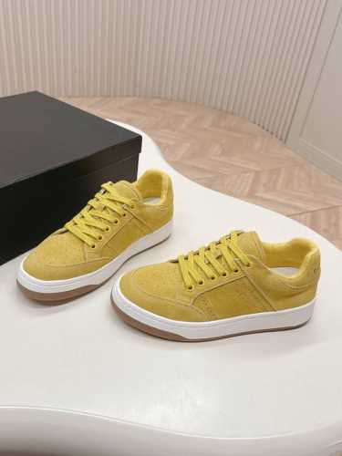 低帮羊猄面 YSL SAINT LAURENT 圣罗兰 SL61春夏最新爆款休闲系列 SL61运动低帮休闲鞋 圣罗兰 SL61 ，原版购入 一比一复刻 ，新鲜血