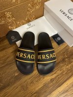 范思哲拖鞋 男鞋高端品牌 官网1:1最新力作：原版开模定制，面料釆用进口原版材料制作，升级版大底，更轻便，防滑。市场顶级品质，简单不失品味，潮人必备，时尚就在脚