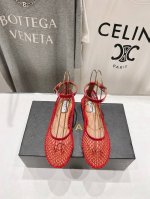 高版本出厂 独家新品 Alaia 阿莱亚25ss 走秀款平底芭蕾舞鞋 最近超火的一款平底鞋 章小蕙同款 甜酷芭蕾风 人气超高的一款芭蕾舞鞋，浪漫又迷人 舒适百搭