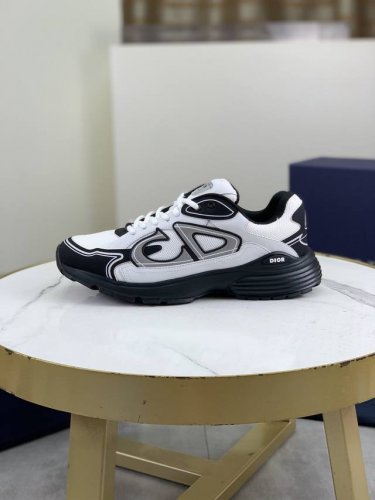 工厂p价p 顶级品质 Dior迪奥男款 B30低帮运动鞋联名系列 本季全新推出的这款B30低帮运动鞋是该系列的旗舰款式之一。采用牛皮鞋面拼接网眼织物和白色科技面