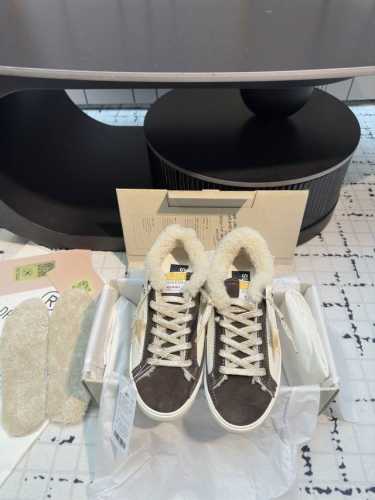 顶级版本 Ggdb~~Golden Goose Deluxe Brand # 全网最好版本不服来比 # Ggdb Snerkers系列~~火红程度上怼小白鞋，下