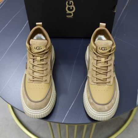 澳洲进口加厚羊毛 品牌：UGG正品代购 尺码：39 44 等级： 官网1:1 材料： 头层真皮防水防冻鞋面 真毛内里 原版防滑 柔软 耐磨大底 款式类别：男士休 - 点击图像关闭