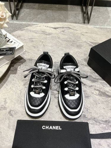 出厂价P Chanel 香奈儿最新25C休闲运动鞋 原版模具定制 无敌漂亮又好穿 绝对仙女款 超级舒服，配色高级耐看 百搭 率性的休闲运动风，飒爽又自然，演绎香