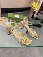 出厂价pp 女装女鞋 运动原单新款古琦高跟凉鞋 时尚又高端 上脚舒适跟又稳 夏天必备的经典款凉鞋 面料 混种羊皮和特殊材料制作 内里 垫脚 羊皮 跟高 6Cm