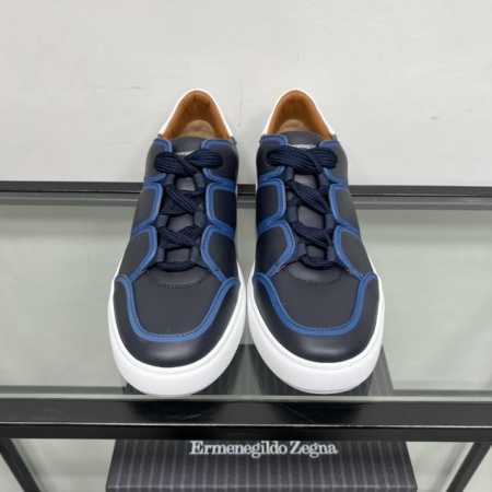 Zegna Xxx 穿孔纳帕小牛皮 Tiziano 系带运动鞋 面料采用意大利奢华穿孔纳帕皮材质，呈现 Zegna Xxx 系列优雅元素。 后跟部位手工缝制 X - 点击图像关闭