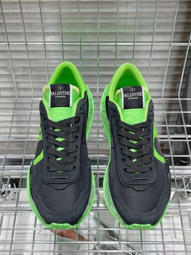Valentino 码数:39 44 38.45定做 华伦天奴 运动鞋系列 valentino华伦天奴V家 新款Netrunner系列 休闲 气垫 情侣运动鞋