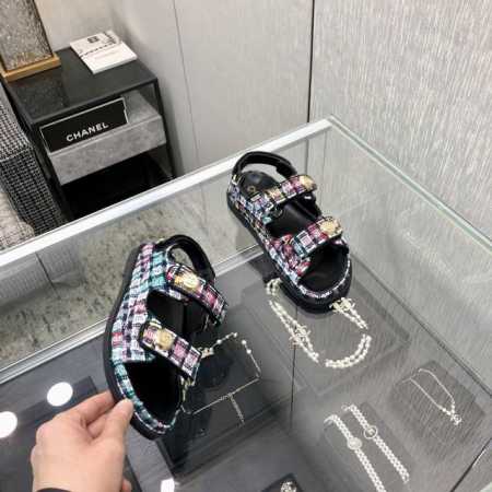 出厂价 真皮底30 顶级 品质2025魔术贴凉鞋 小香风布料 小羊皮内里 垫脚 橡胶大底 SIZE：35-41 40 41定做不退换 原版包装配套 - 点击图像关闭