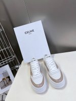 Celine思琳秋冬厚底小白鞋轻奢风格的小白鞋 超多明星网红种草 简单舒服，干净利落，增高显腿细，无论是单穿还是搭配阔腿裤，高街又复古一起来做Celine女孩鞋