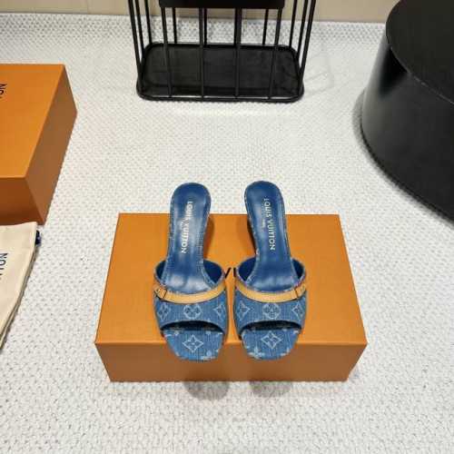 出厂:380独家顶级版本 Lv驴牌2025Vs早春夏巴黎代购最新爆款凉鞋系列 印花低跟凉拖 原版扣开模 附带原版Logo 超级炫美 一眼看上去就高端大气上档次，