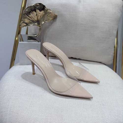 吉安维托 罗西 Elle 拖鞋 极简主义的 Elle、Gianvito Rossi 尖头和有机玻璃凉鞋，最能唤起精致。这款 8.5 Cm高跟凉鞋采用优质材料在意
