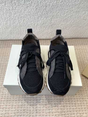 Brunello Cucinelli 25ss最新 Bc 系带 休闲鞋 鞋面进口麂皮 内里进口 羊皮里 0.5mm圆形冲孔设计 透气不闷脚 独家开模TPU大底