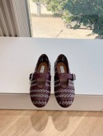 原版购入法国一线奢侈品牌Alaia 阿莱亚2025法式仙女芭蕾舞平底跳舞鞋，Alaia品牌源自其创始人，Azzedine Alaia是上世纪80 年代“超紧身性
