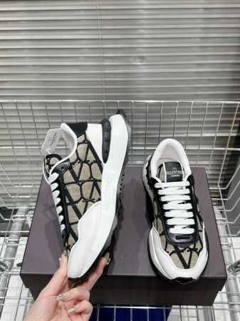 Valentino 码数:39 44 38.45定做 华伦天奴 运动鞋系列 valentino华伦天奴V家 新款Netrunner系列 休闲 气垫 情侣运动鞋 - 点击图像关闭