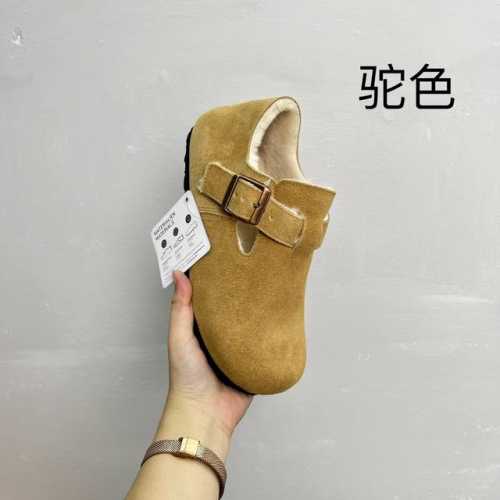 橙子出厂价 德国 BIRKENSTOCK 秋冬新款 加绒保暖勃肯鞋 全包单鞋 全真皮 原版大底 原标原盒 男女同款 情侣款 码数：35-44 颜色：驼色