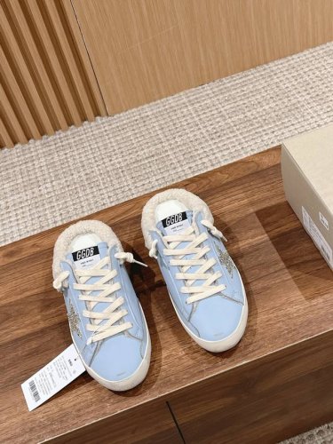 400#羊毛半拖 ｜Golden Goose Deluxe Brand Ggdb经典小脏鞋~~火红程度上怼小白鞋，下踩各类小脏鞋！明星私服上脚示范 ×就是这么百