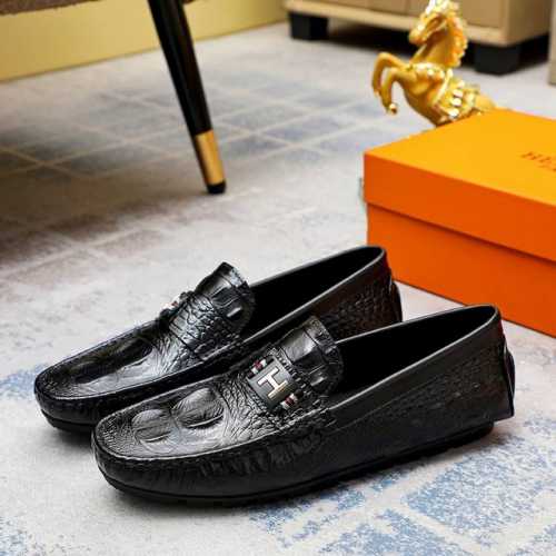 工厂价 Hermes 爱马仕专柜同款经典套脚鞋1:1开模原单品质采用进口头层牛皮猪皮内里超高档男鞋皮鞋沉实稳重 非常特别 黑色，码数38-45
