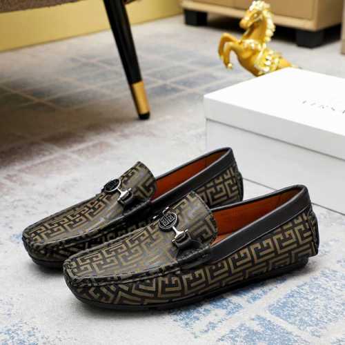 工厂价 Versace 范思哲 男士新款豆豆鞋上市 原单品质 官网1:1同步头层牛皮皮内里，完美造型顶级品质，橡胶耐磨大底，，鞋型饱满，立体感十足超级百搭 高档