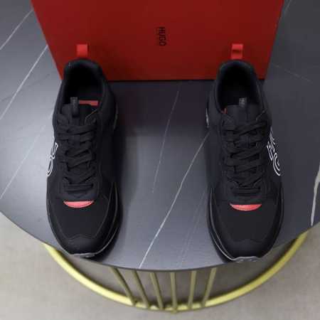 出厂价Pp： 雨果Hugo 最新上市、进口原版牛皮拼接、高级原版图案。高端1:1开模定制，原版发泡耐磨柔软大底，更轻便，防滑。时尚主打潮流，百搭爆款。散发时尚休 - 点击图像关闭