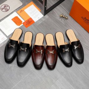 商品商标 Hermes 爱玛仕 半拖 拖鞋 正码码数: 38-44 45定做不退换 商品材料 精选 擦色牛皮鞋面 牛皮内里 原版大底