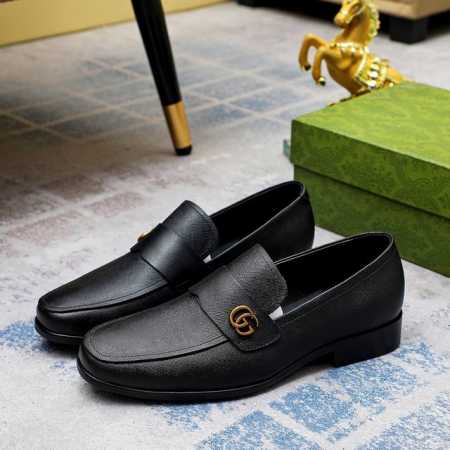 工厂价 古奇 Gucci 2023男士最新款休闲皮鞋！专柜同步上市！原版一比一复刻。全进口头层小牛皮。内里采用头层顶级牛皮，原版原厂特供橡胶大底。引领时尚新概念 - 点击图像关闭