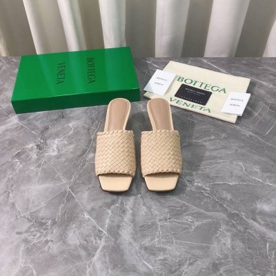 工厂p价p 顶级高端版本 代购品质 原版开发 Bottega Veneta Ss新品爆款夏季方头中跟凉鞋Knot穆勒凉拖女鞋 Bv新款小编织鎏金中跟抢手大爆款